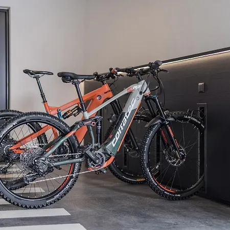 Seven Reasons / Panorama View Харт-им-Циллерталь