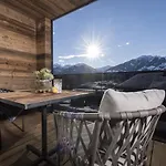 Seven Reasons / Panorama View Харт-им-Циллерталь
